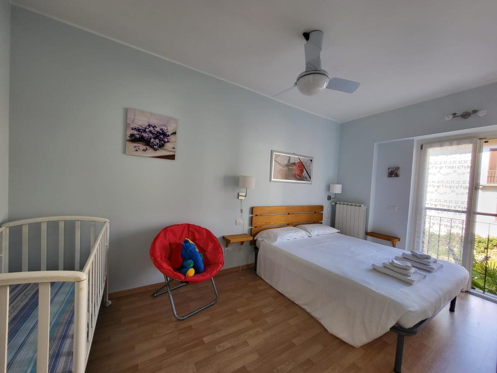 Red Apartment - Residenza Silvana Verbania Bagian luar foto
